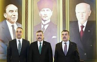 İçişleri Bakanı Çiftçi ve Milli Eğitim Bakanı...