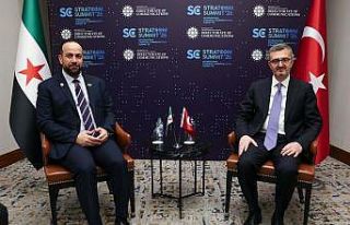 İletişim Başkanı Duran, Suriye Enformasyon Bakanı...