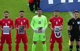 İran A Milli Futbol takımı, Kosta Rika maçına...