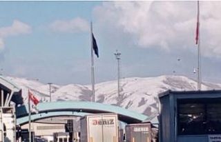 İran sınırındaki Esendere Sınır Kapısı’nda...