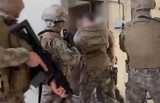 İş adamını darp ve tehdit ederek 3 milyon TL isteyen...