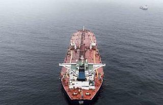 İstanbul Boğazı’na yaklaşırken vurulan tanker...