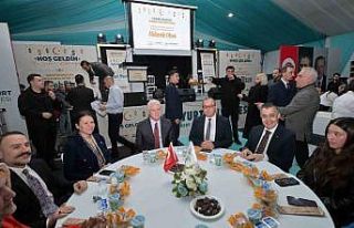 İstanbul Valisi Davut Gül ve Başkan Vekili Aksoy,...