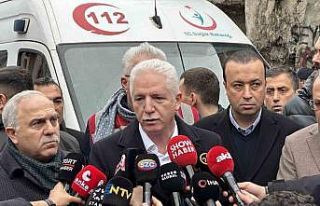 İstanbul Valisi Gül: "9 kişi göçük altında...