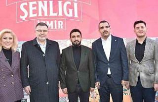 İzmir’de ’Ramazan Şenliği ve Büyük Aile İftarı’