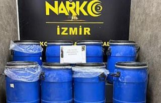İzmir’de uyuşturucu sevkiyatına polisten operasyon