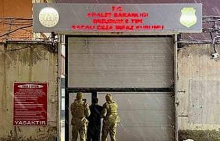 Jandarmadan düzensiz göçmen operasyonu; 7 düzensiz...