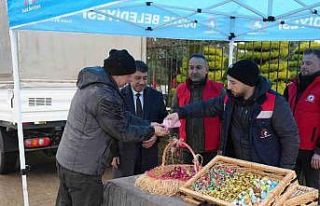 Kabir ziyaretinde bulunanlara sürpriz