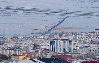 Kar Doğu’yu terk etmiyor, uzmanlar çığ, buzlanma...