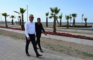 Karacabey’de park ve bahçelerde göz dolduran çalışmalar