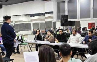 Karadut Tiyatrosu’na yeni yetenekler için son çağrı