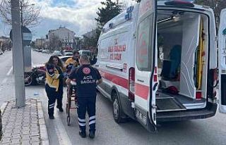 Karaman’da otomobil motosikletle çarpıştı: 1...