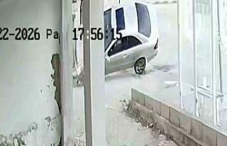 Karaman’da otomobilin takla attığı anlar kameraya...