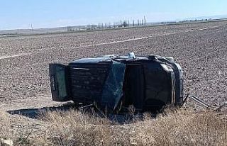 Karapınar’da kamyonet devrildi: 4 yaralı