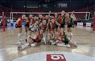 Karşıyaka Voleybol, yarı final maçlarına çıkıyor