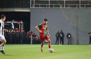 Karşıyaka’da Erhan Öztürk, 7 gollük katkıyla...