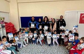Kars’ta minik öğrencilere polislerden güvenlik...
