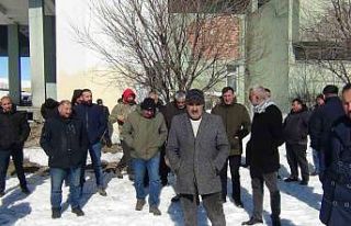 Kars’ta vatandaşların taş ocağı tepkisi