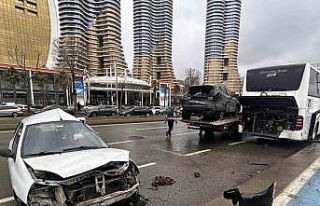 Kartal Sahili’nde zincirleme kaza: 1’i ağır...