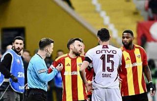Kayserispor 6 penaltı golü yedi