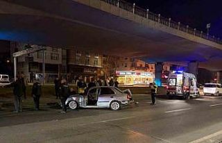 Kaza yapan sürücünün yakını sinir krizi geçirdi