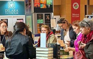 Kepez Kitap Fuarı kapılarını açtı: Edebiyat...