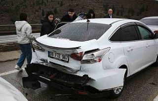 Kırıkkale’de zincirleme kaza: 3 yaralı