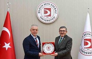 KKTC Ankara Büyükelçisi Korukoğlu’dan Rektör...