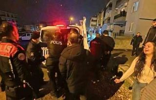 Komşuların gürültü tartışması tabanca ve bıçaklı...