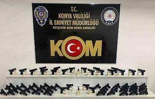 Konya polisinden silah kaçakçılarına operasyon