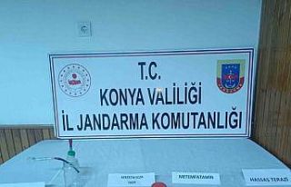 Konya’da jandarmadan uyuşturucu operasyonları:...