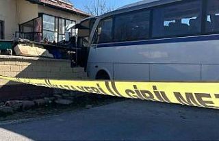 Konya’da kazada yaralanan 13 yaşındaki öğrenci...