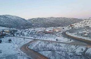 Konya’nın Hadim ilçesi beyaza büründü