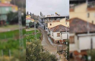 Köşk’te dolu yağışı etkili oldu, yollar beyaza...