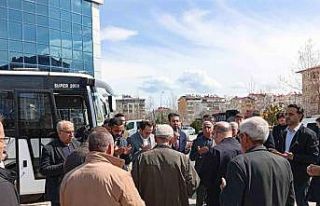 Kovancılar’da umre kafilesi dualarla uğurlandı