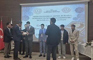 Kur’an-ı Kerim’i güzel okuma yarışmasında...