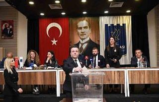 Kuşadası Belediye Başkanı Günel’in yerine Demirtaş...