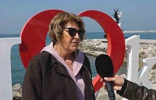 Kuşadası’nda vatandaşlardan Başkan Günel’e...