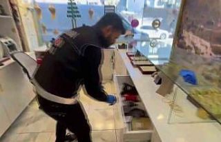 Kuyumcu süsü verip tefecilik yaptılar: Operasyonda...