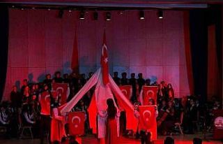 Liselilerden "Korkma, Gençliğin Ruhu Burada"...