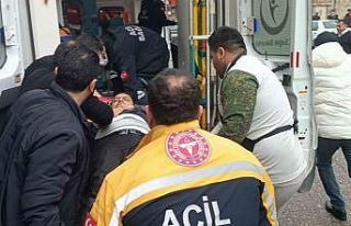 Lokantayı basıp kardeşini vurdu