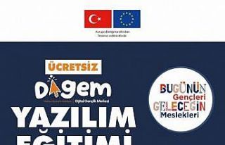 Malatya’da Dijital Gençlik Merkezi’nde kodlama...