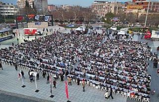 Manisa Büyükşehir’in ‘İftar Sofrası’ Salihli’de...