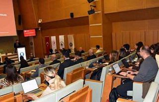 Manisa TSO’da ihracatçılar bilgilendirildi