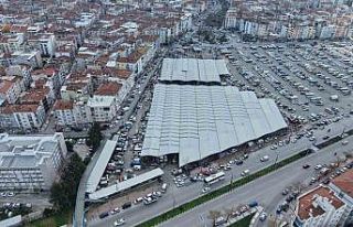 Manisa’nın en büyük pazaryerinin altyapı sorunu...