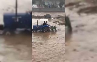 Mardin’de sağanak hayatı olumsuz etkiledi