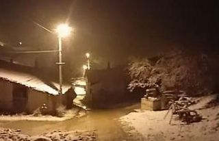 Mart ayında Tavşanlı’ya kar sürprizi