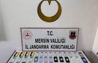 Mersin’de 800 bin liralık gümrük kaçağı telefon...