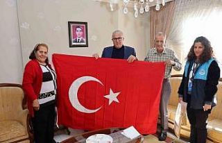 Mersin’de şehit aileleri bayram öncesi unutulmadı
