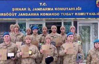 Minik yüreklerden Mehmetçiğe sıcak dokunuş